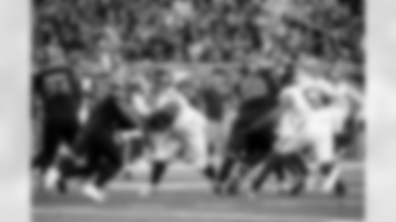 DL Dexter Lawrence II (97)