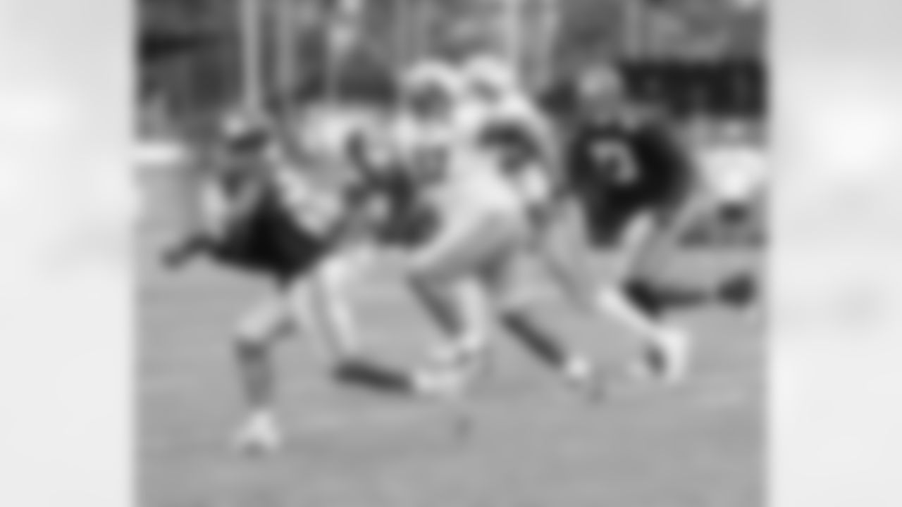 New York Giants defensive tackle Dexter Lawrence II (97)