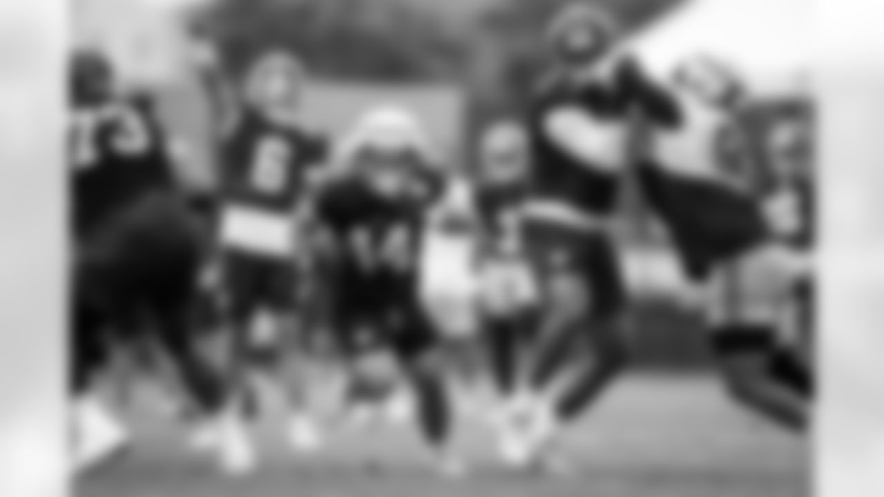 RB Cam Skattebo (44)