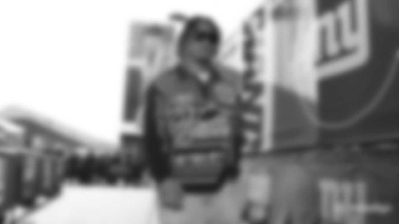 WR Wan'Dale Robinson (17)