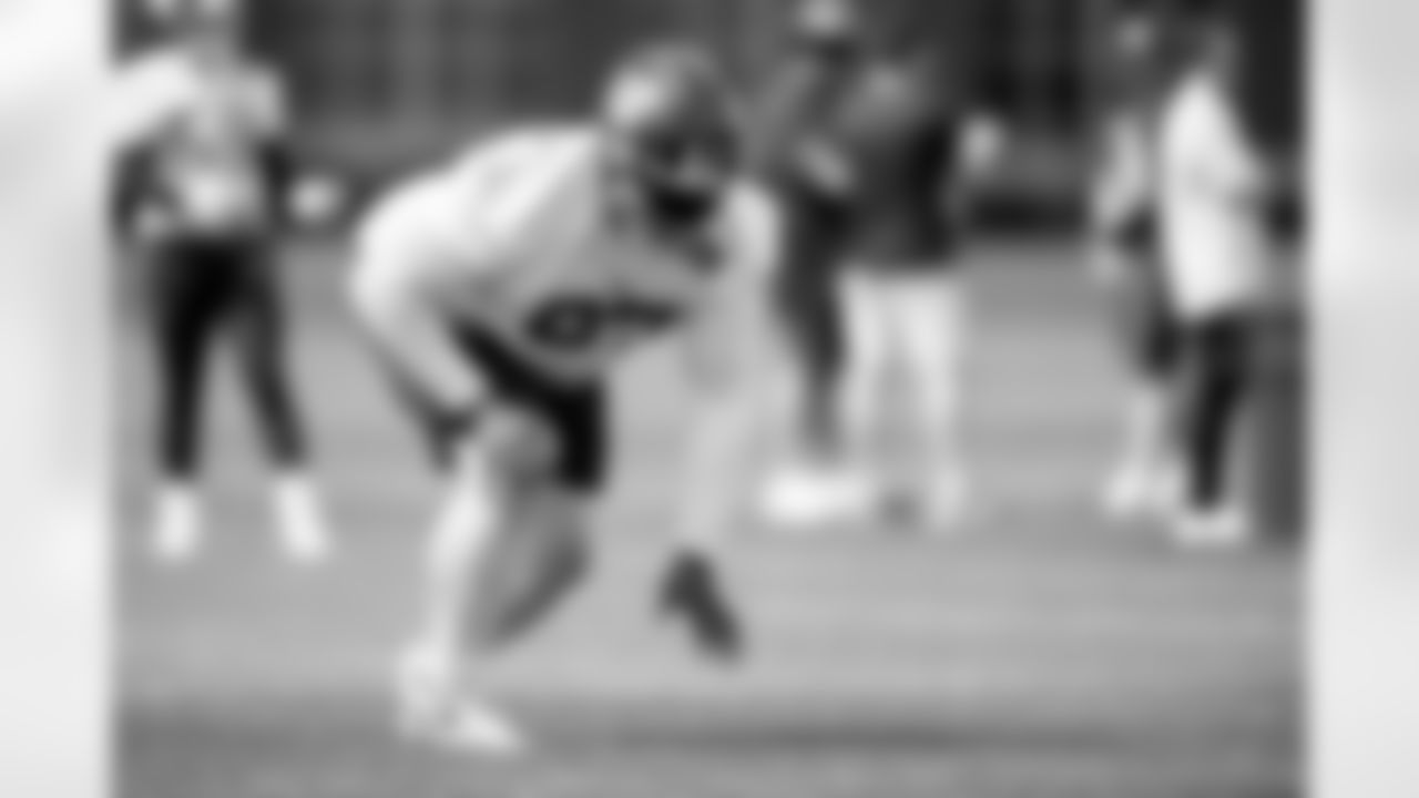 DL Dexter Lawrence II (97)