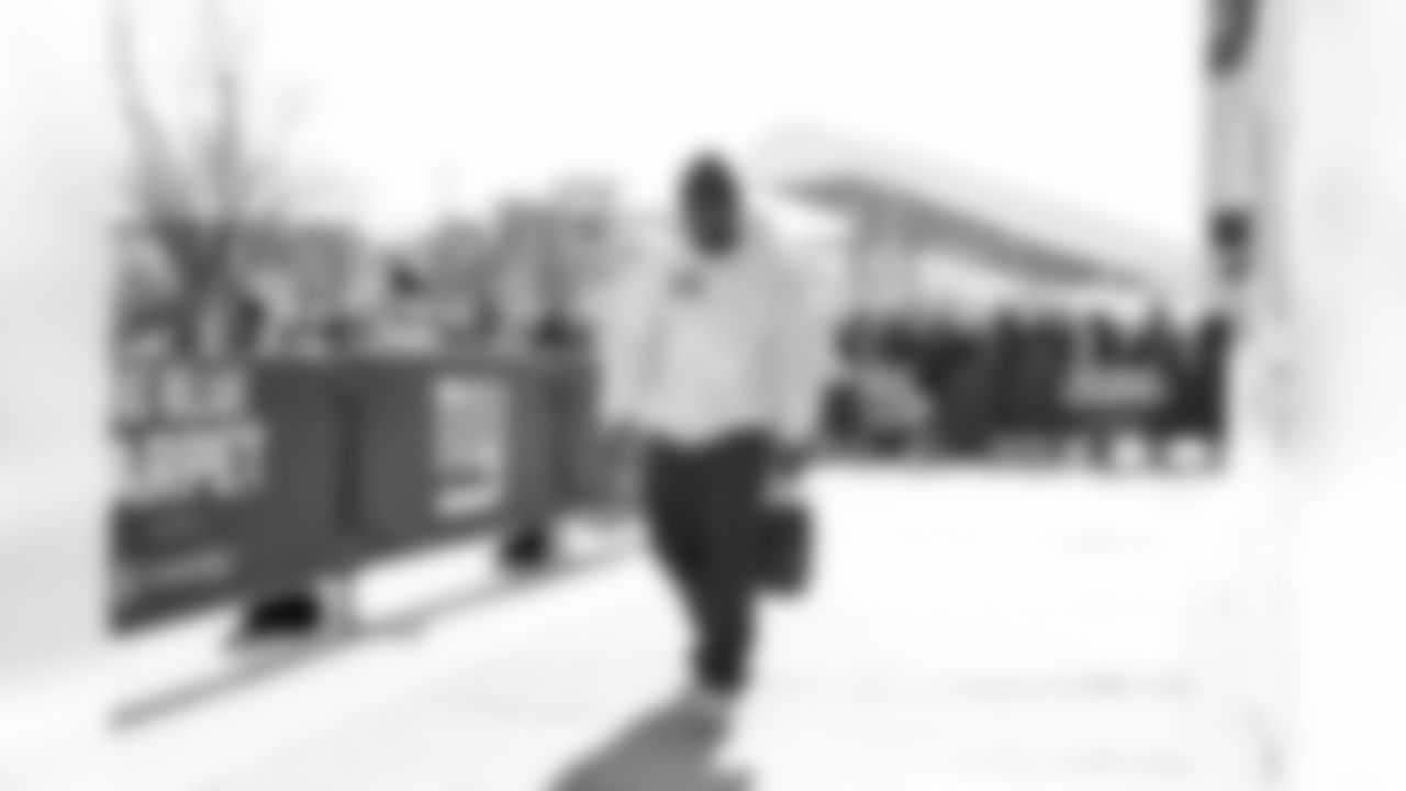 RB Devin Singletary (26)