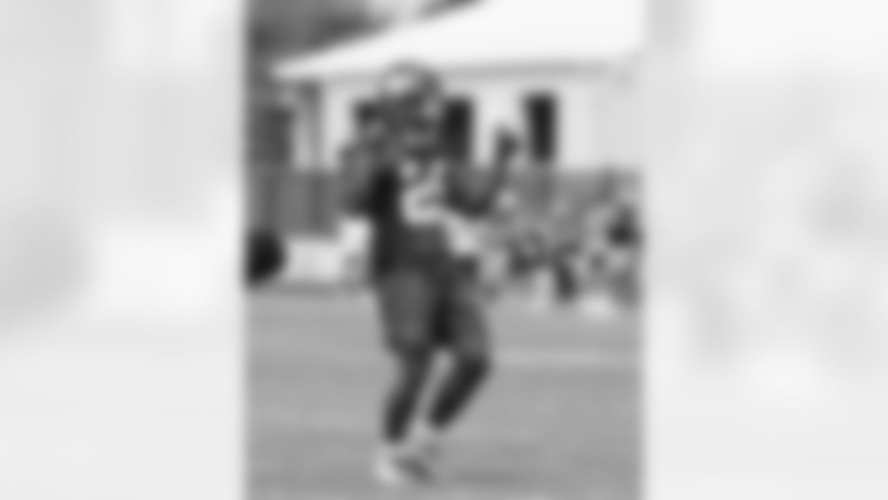 New York Giants running back Tyrone Tracy Jr. (29)