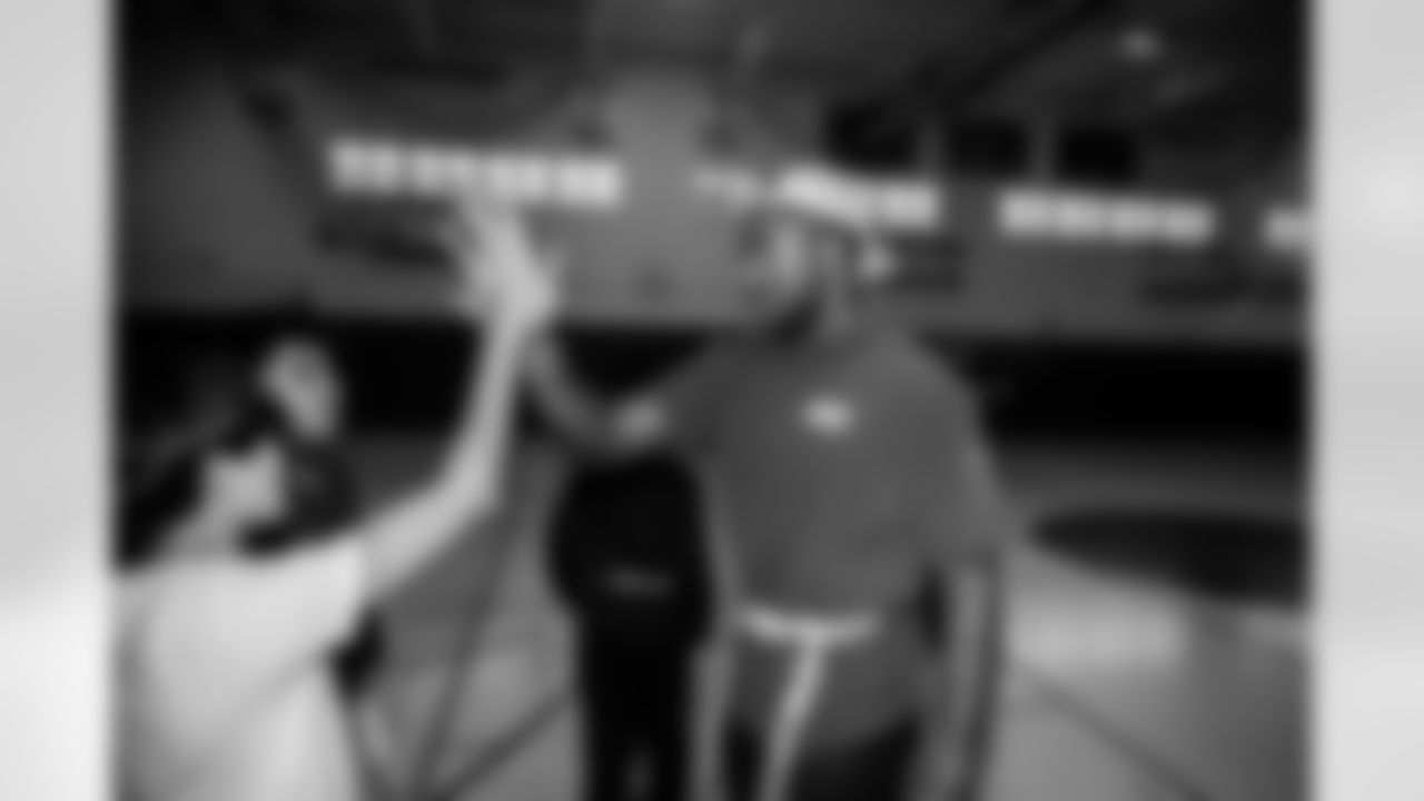 ILB Bobby Okereke (58)