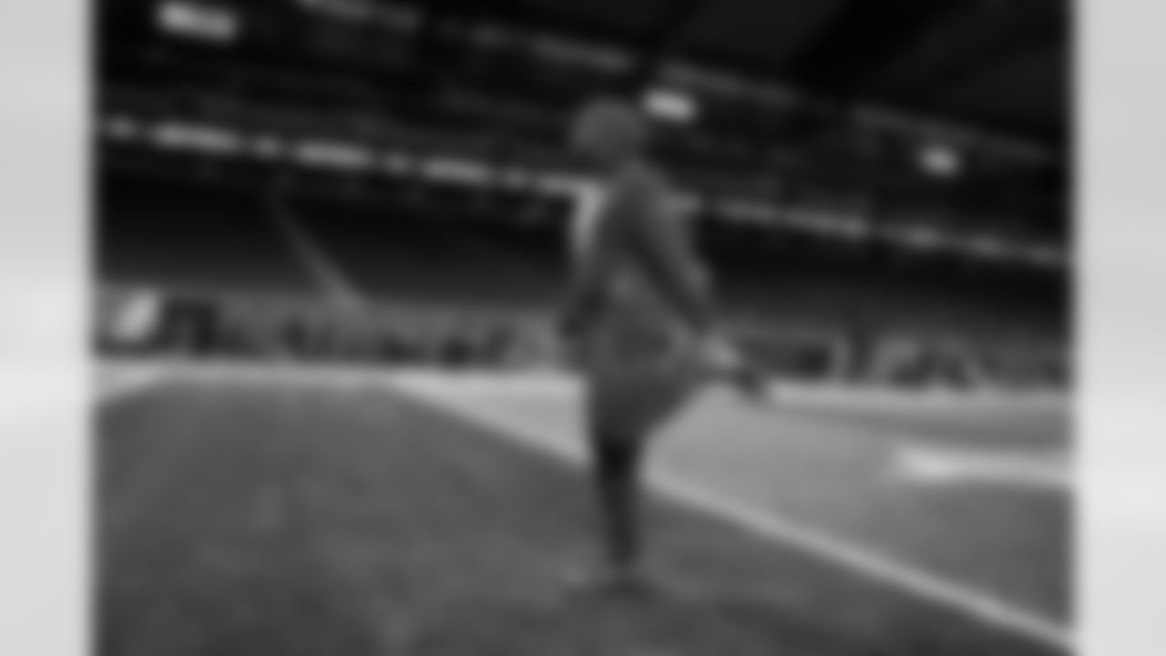 ILB Bobby Okereke (58)