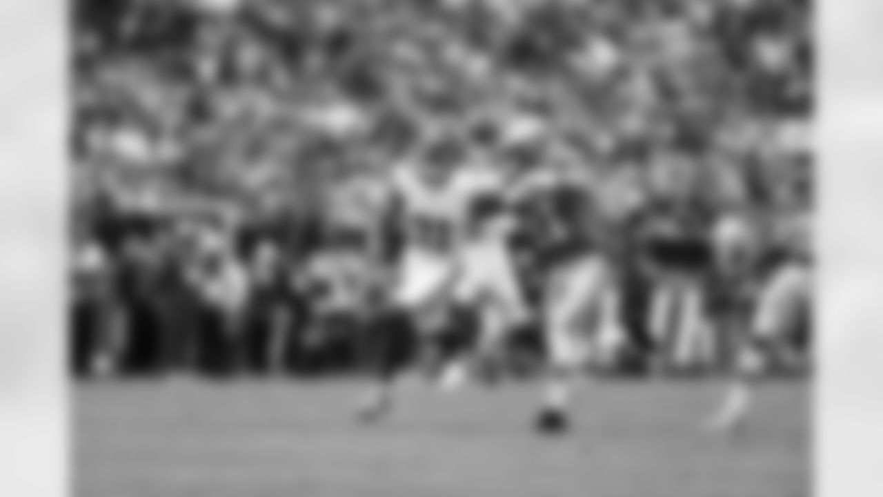 CB Nic Jones (31)