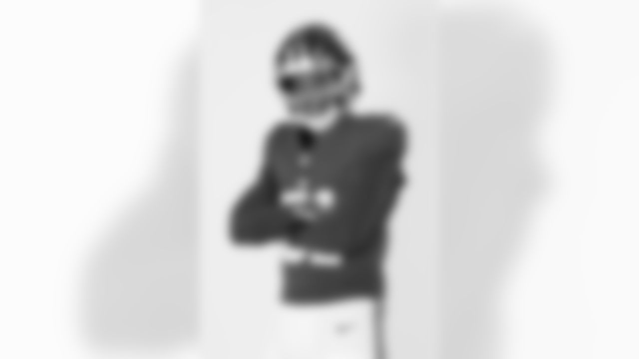 New York Giants defensive end Abdul Carter (51) poses for a portrait during the NFLPA Rookie Premiere on Saturday, May 17, 2025 in Thousand Oaks, Calif. (Ben Liebenberg/NFL)