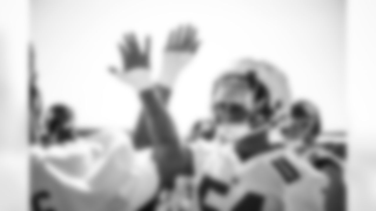 ILB Dyontae Johnson (54)