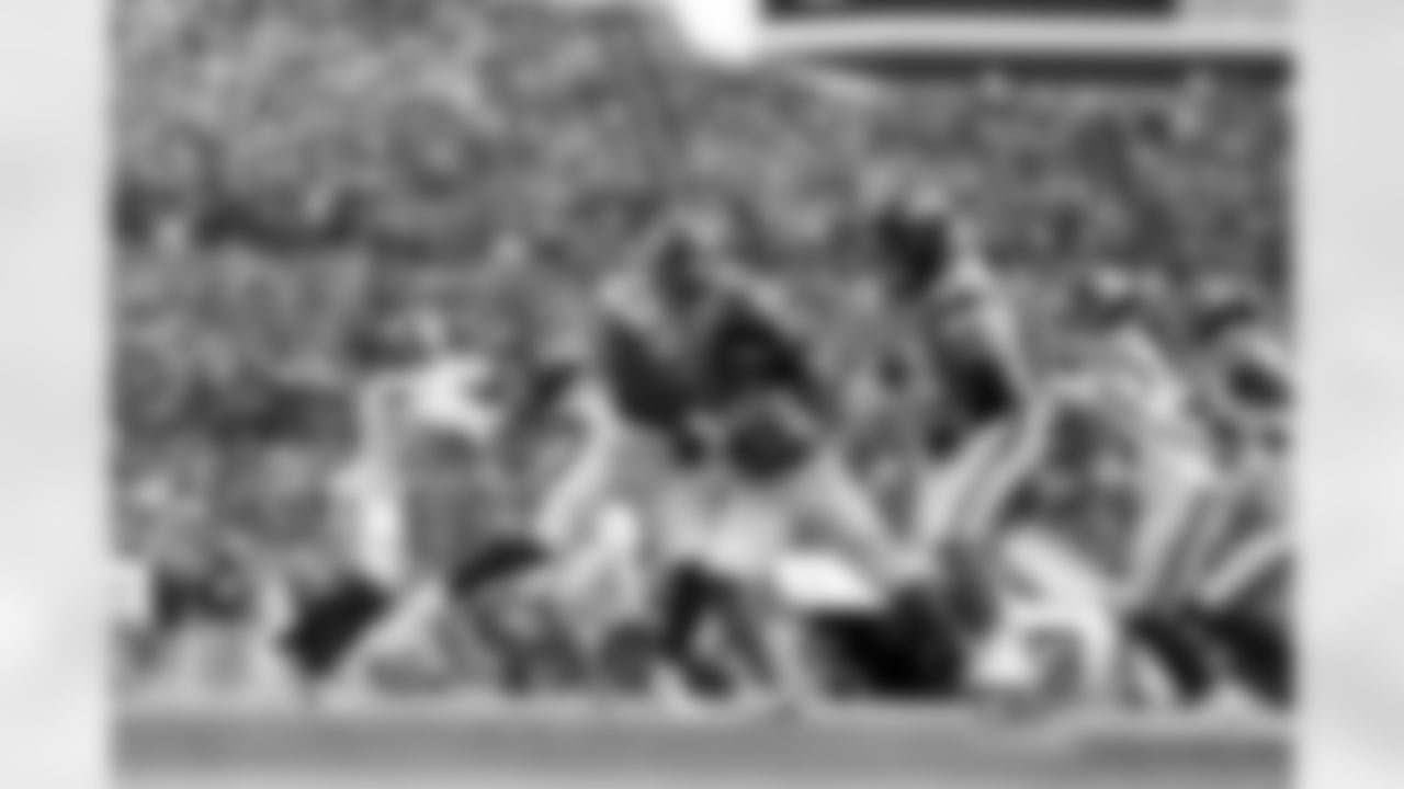 ILB Bobby Okereke (58)