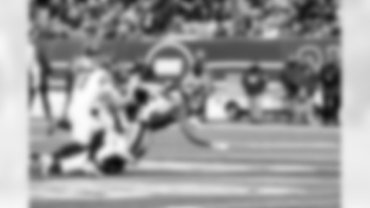 WR Darius Slayton (18)