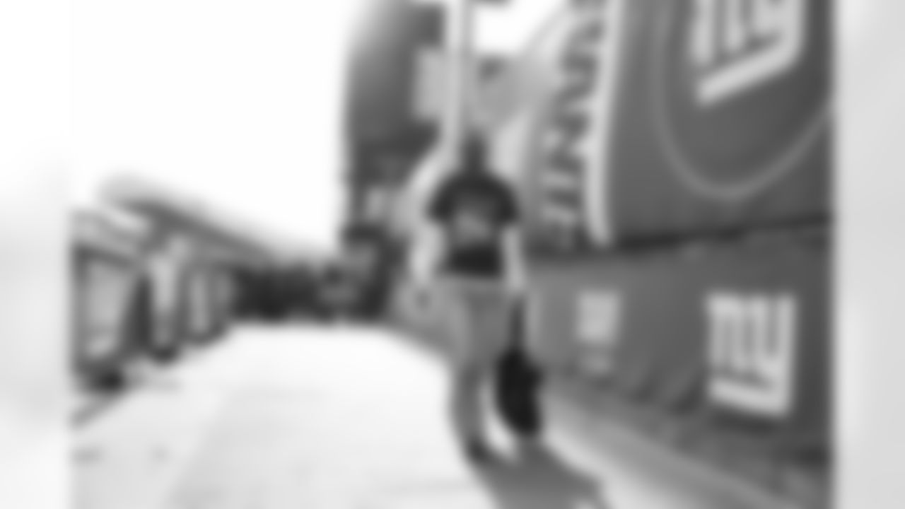 CB Cor'Dale Flott (28)