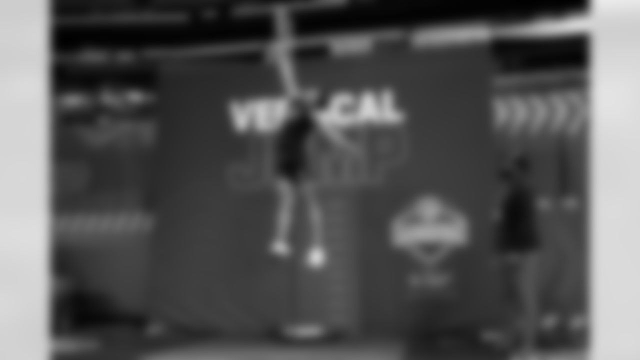 South Carolina defensive back Brandon Cisse (04) participates in the vertical jump during the 2026 NFL Scouting Combine on Friday, February 27, 2026 in Indianapolis, Indiana. (Lauren Leigh Bacho/NFL)