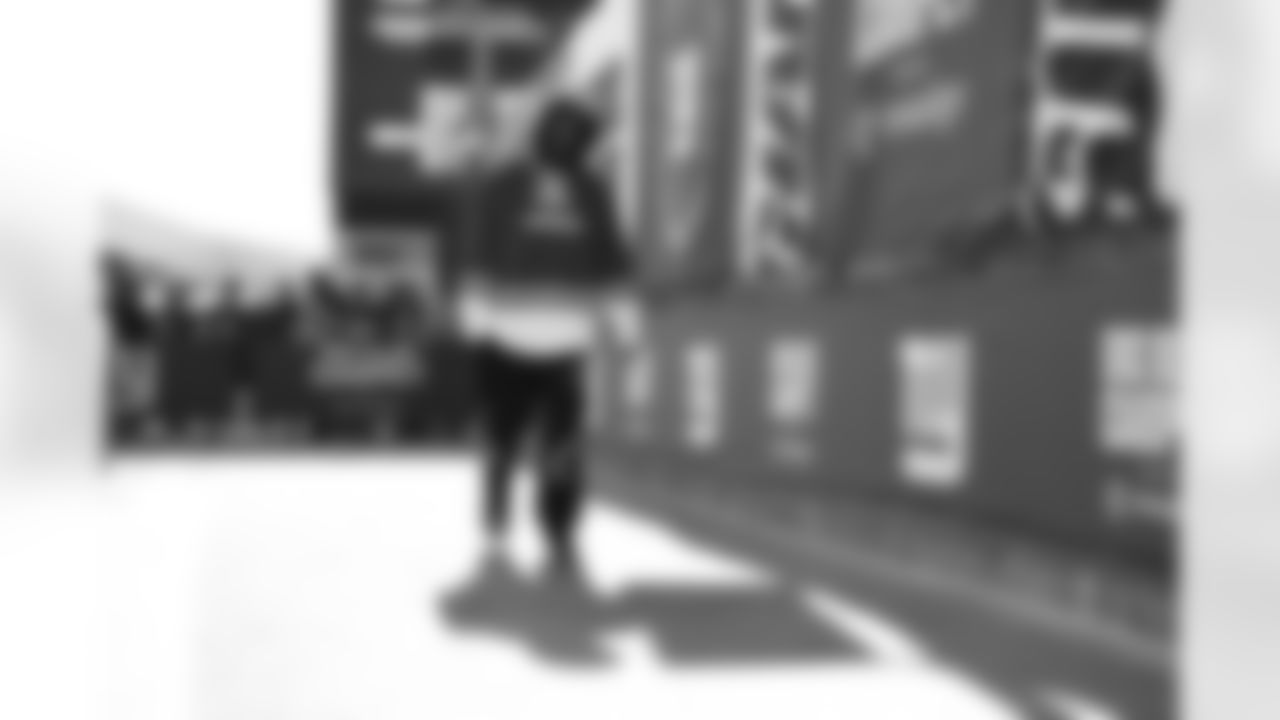 OLB Abdul Carter (51)