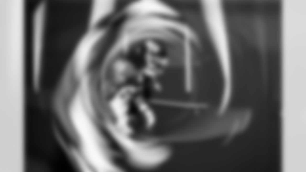 WR Xavier Gipson (88)