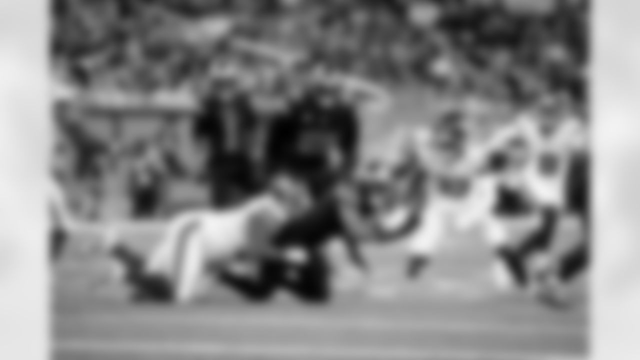 DL Dexter Lawrence II (97)