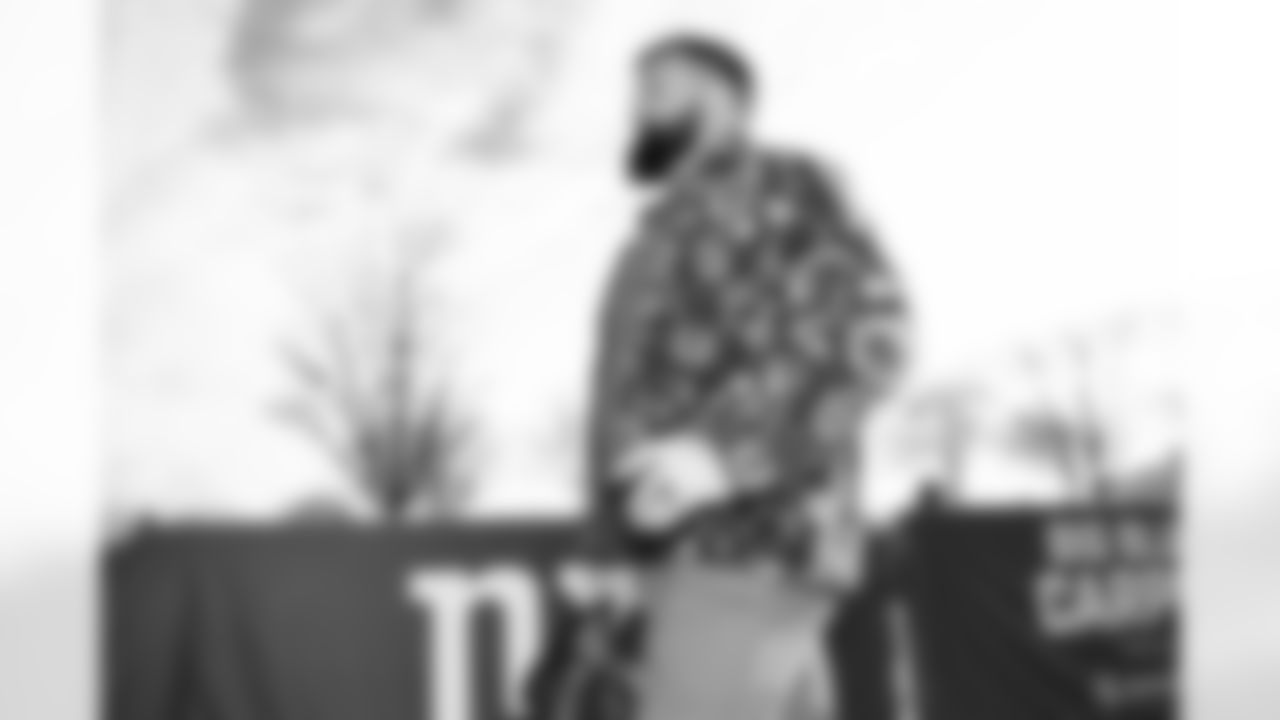 OL Austin Schlottmann (65)