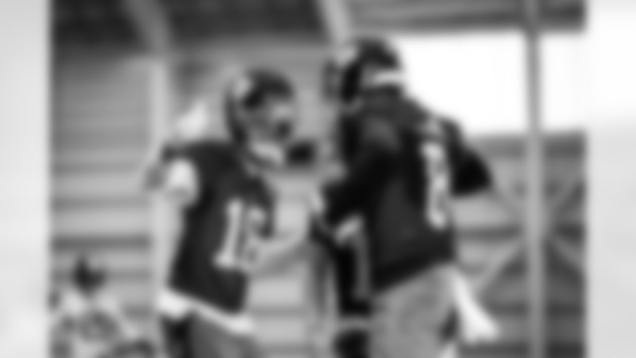 WR Darius Slayton (18)