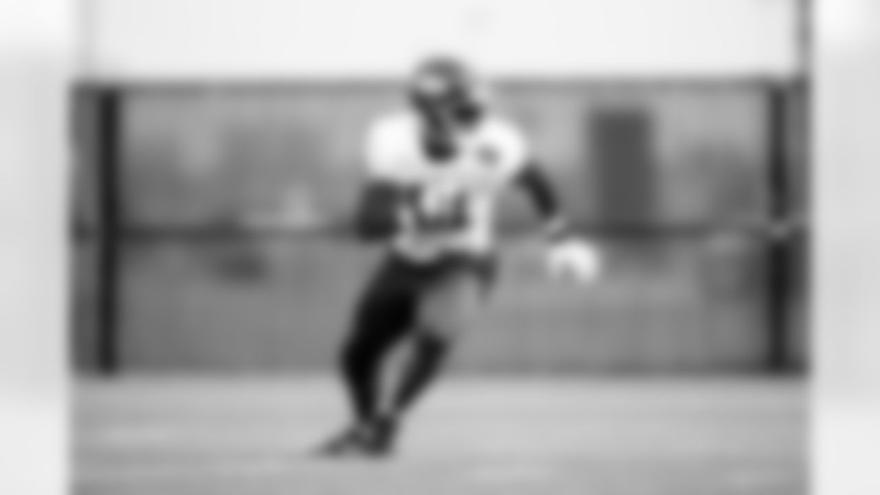 OLB Abdul Carter (51)