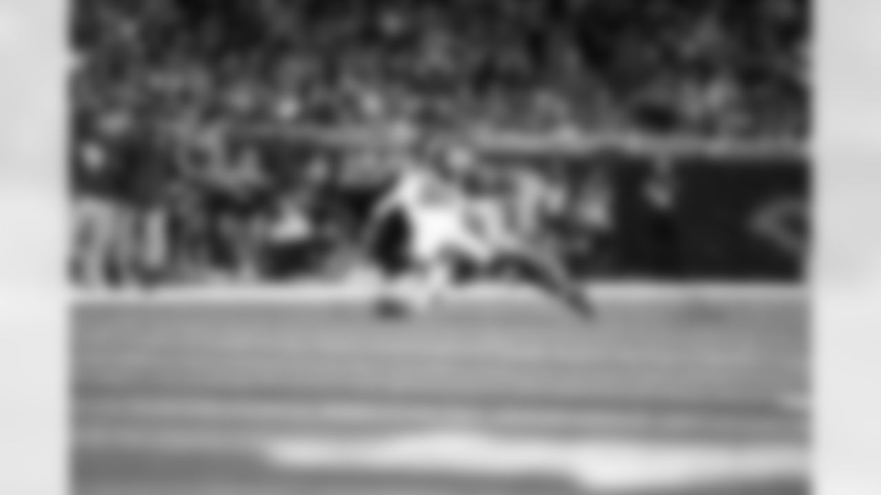 CB Dru Phillips (22)