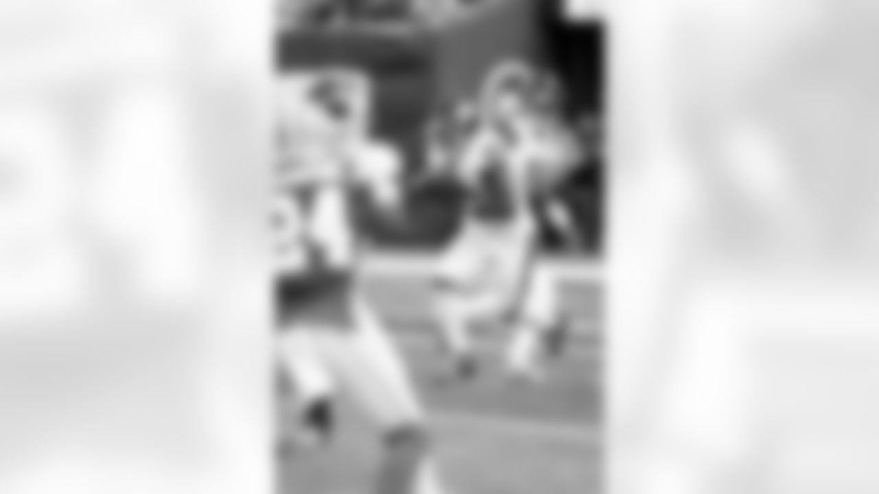 RB Devin Singletary (26)