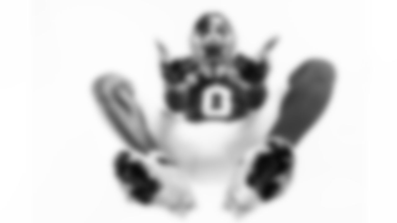 OLB Brian Burns (0)