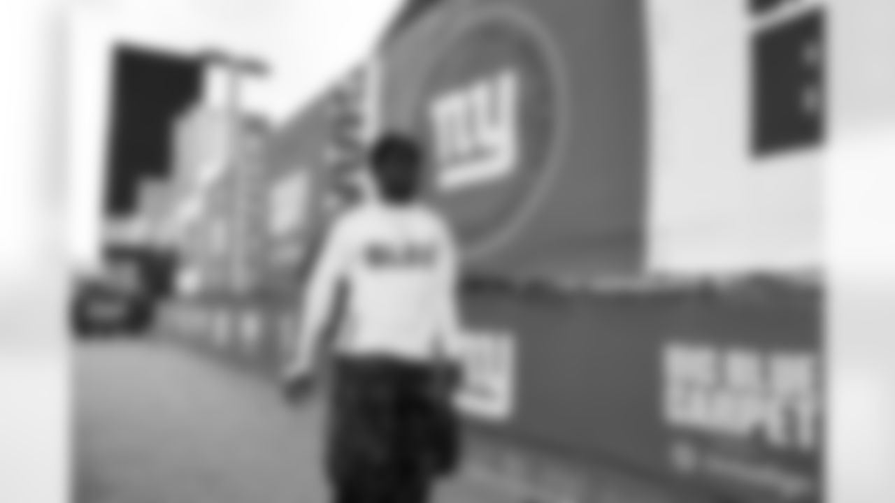 RB Devin Singletary (26)