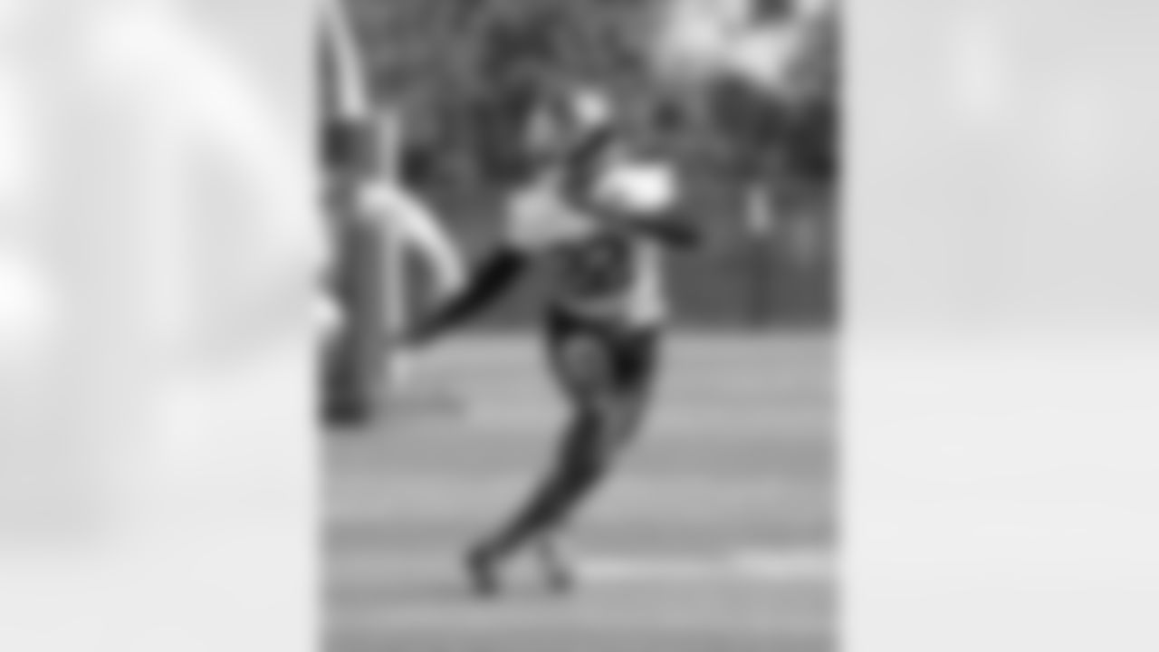 CB Dru Phillips (22)