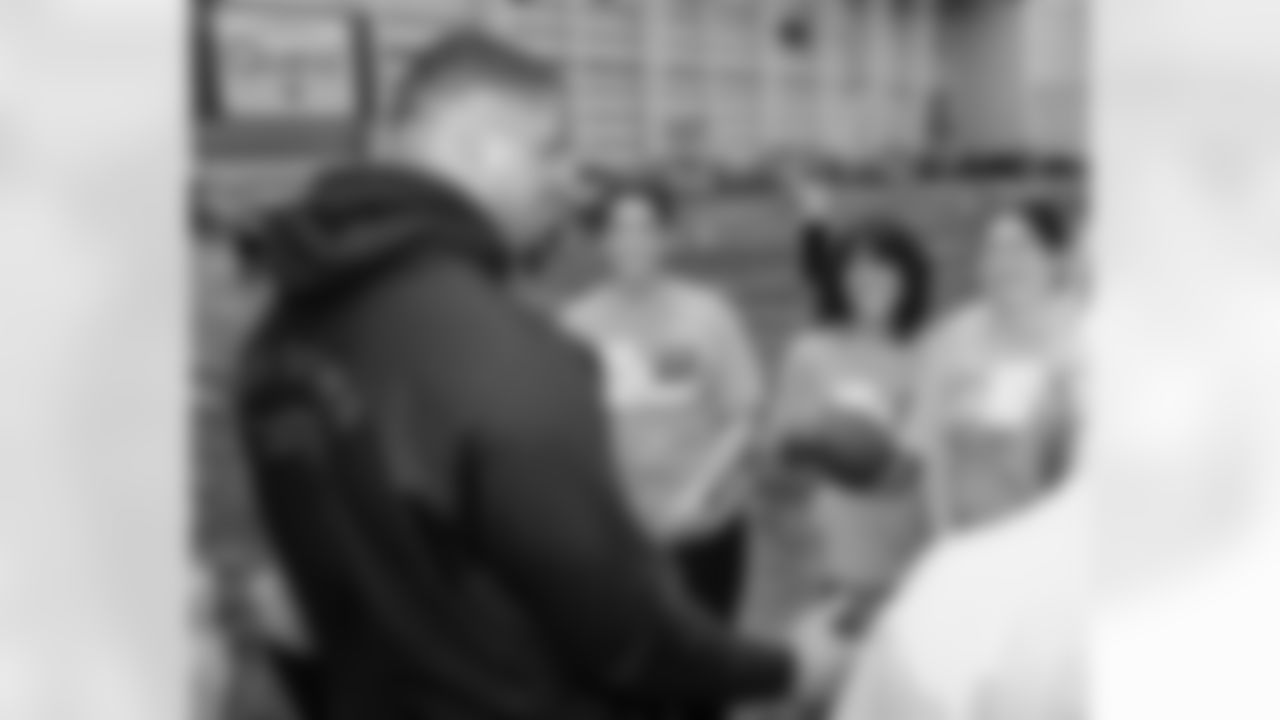 New York Giants defensive tackle Roy Robertson-Harris (95)