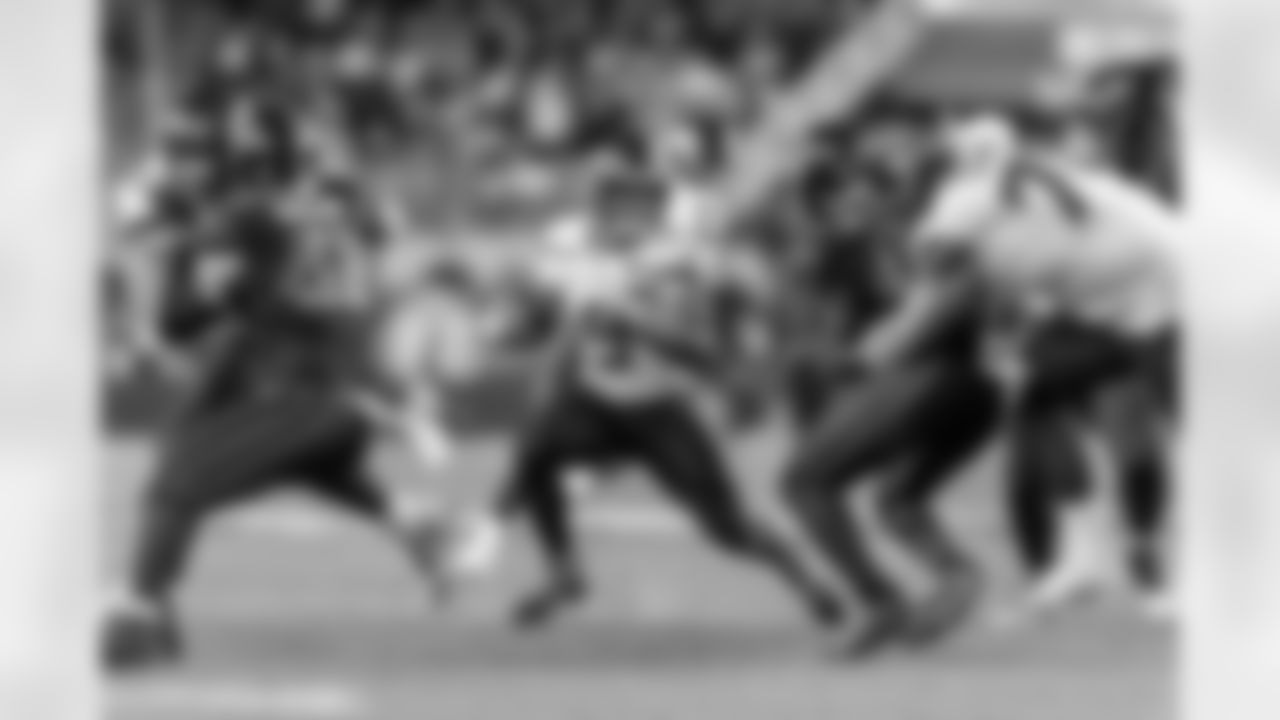 No. 9 Kenneth Walker III, RB