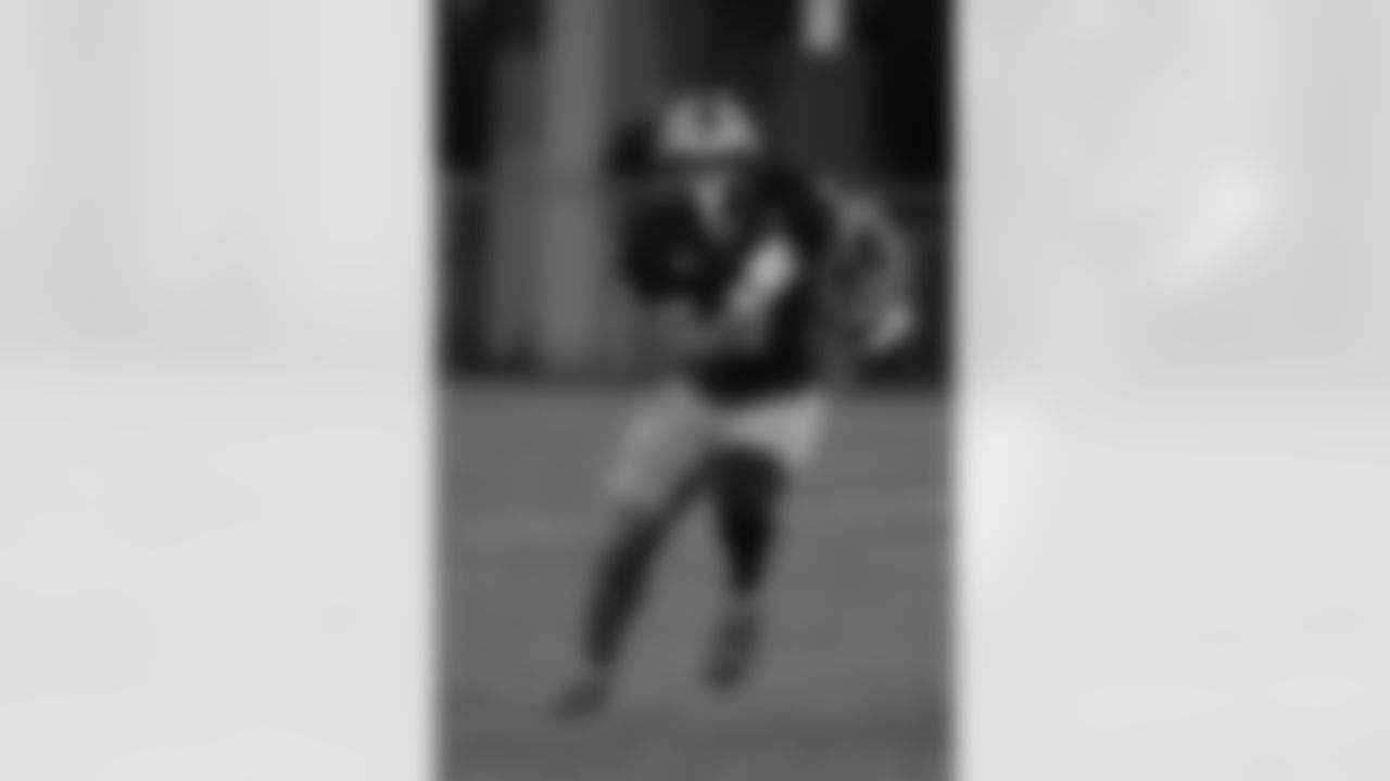 Arizona State running back Cam Skattebo (4) runs the ball in the first half during an NCAA football game against Wyoming on Saturday, Aug. 31, 2024, in Tempe, Ariz. (AP Photo/Rick Scuteri)
