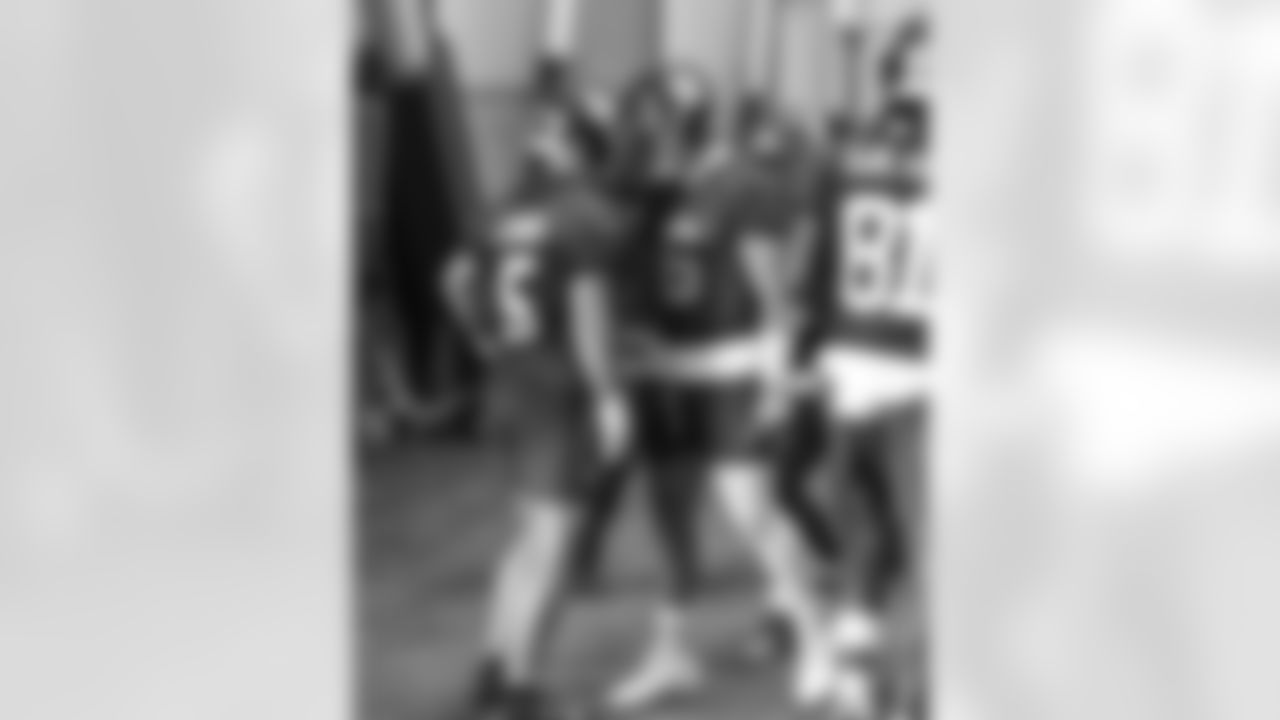 WR Dalen Cambre (5), QB Jaxson Dart (6)