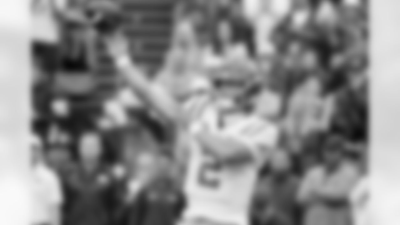 Mississippi quarterback Jaxson Dart (2) throws a pass against Arkansas during the first half of an NCAA college football game Saturday, Nov. 2, 2024, in Fayetteville, Ark. (AP Photo/Michael Woods)