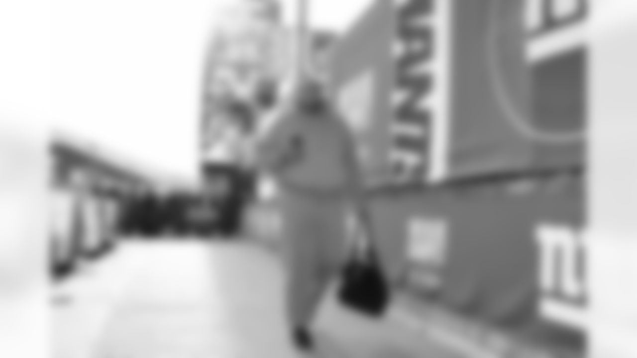 DL Dexter Lawrence II (97)