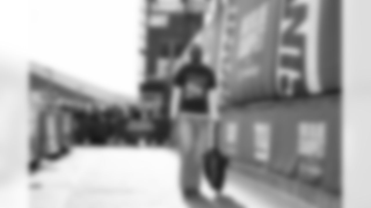 CB Cor'Dale Flott (28)