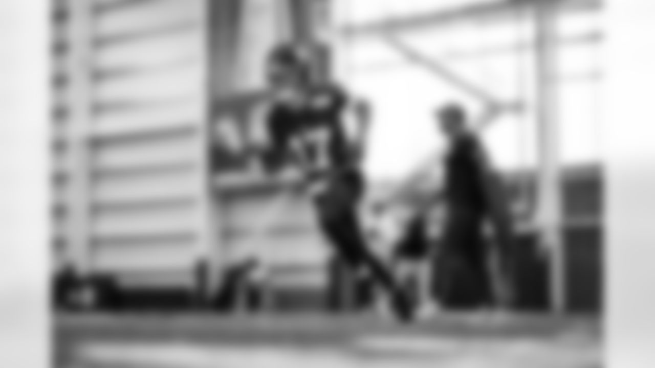 WR Wan'Dale Robinson (17)