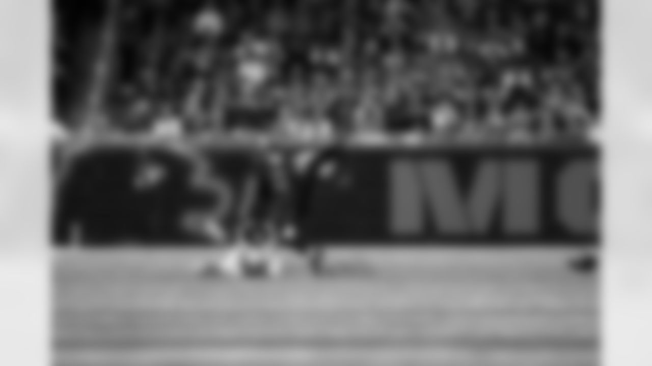 CB Dru Phillips (22)