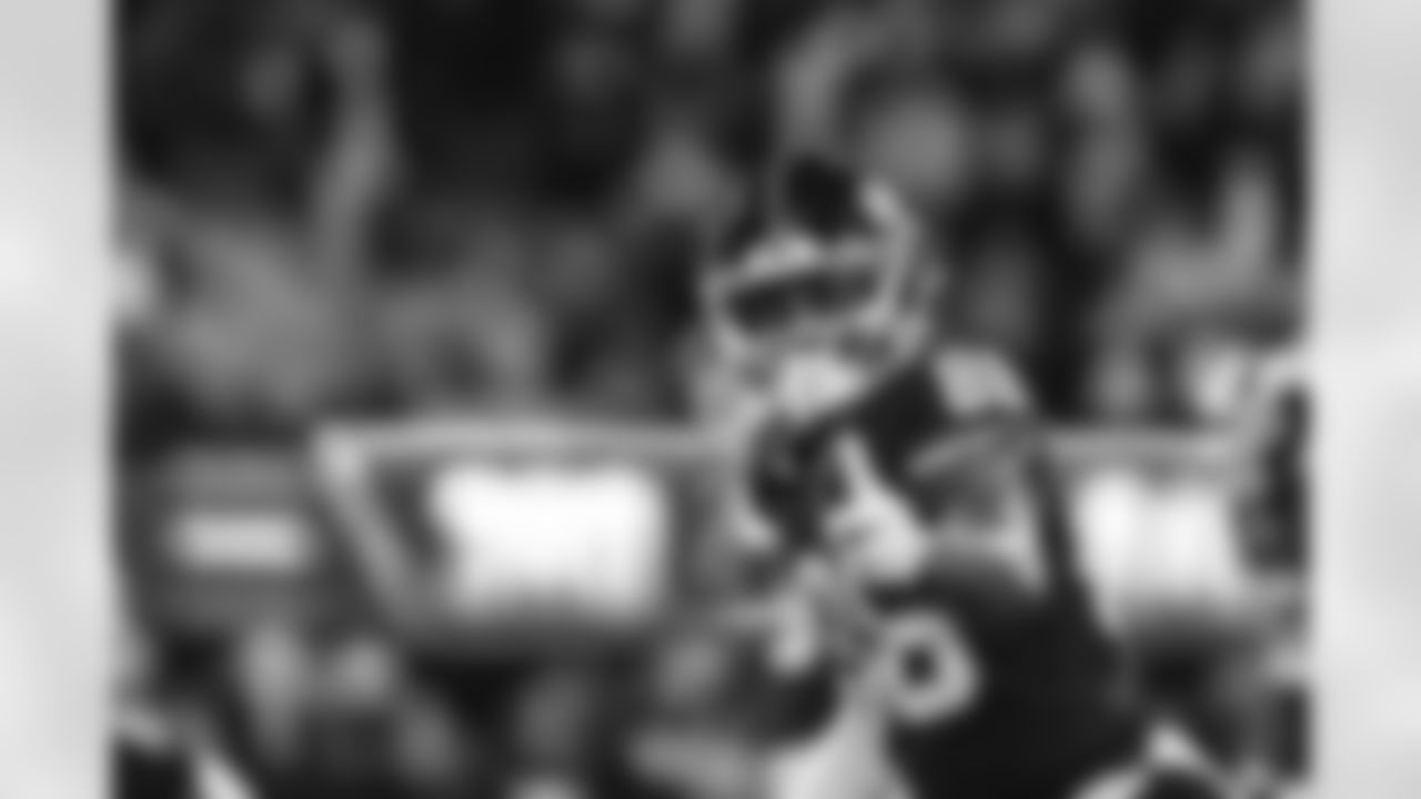 WR Darius Slayton (86)