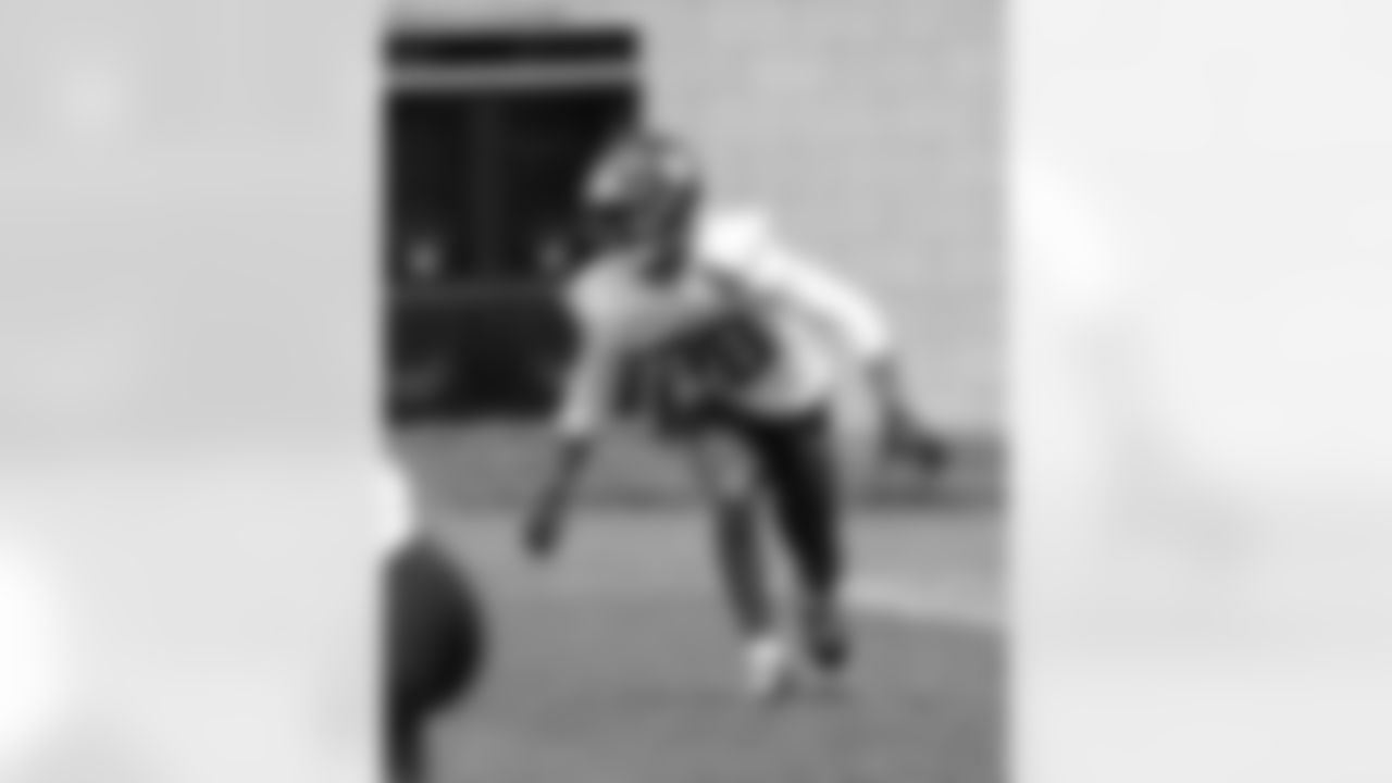 CB Cor'Dale Flott (28)
