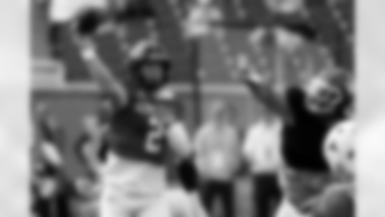 American team quarterback Jaxson Dart of Ole Miss (2) throws a pass during practice for the Senior Bowl NCAA college football game, Wednesday, Jan. 29, 2025, in Mobile, Ala. (AP Photo/Butch Dill)