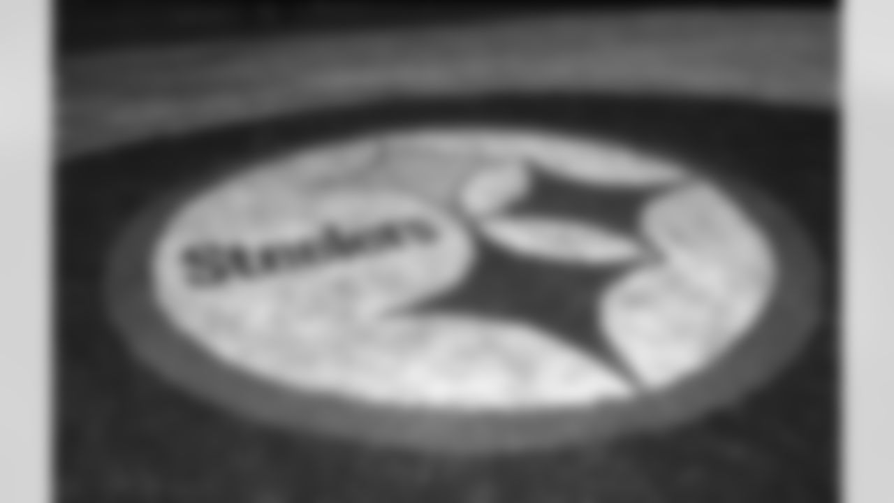 E Hub Bechtol - Pittsburgh Steelers (1947)