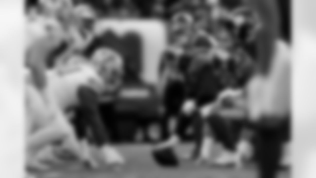 The Detroit Lions line up across from the New York Giants at the line of scrimmage during an NFL football game Sunday, Nov. 20, 2022, in East Rutherford, N.J. (AP Photo/Adam Hunger)