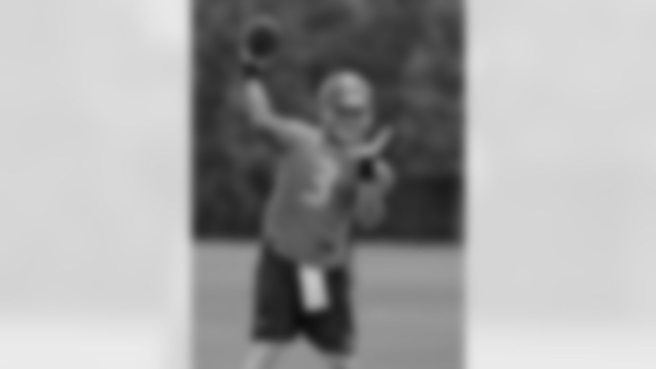 Tampa Bay Buccaneers quarterback Mike Kafka throws during an NFL football minicamp Thursday, June 12, 2014, in Tampa, Fla. (AP Photo/Chris O'Meara)