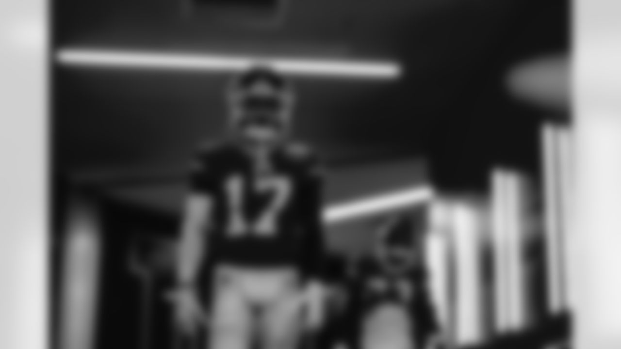 WR Wan'Dale Robinson (17)