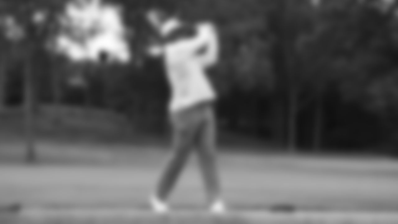 RUSSELL-WILSON-GOLF