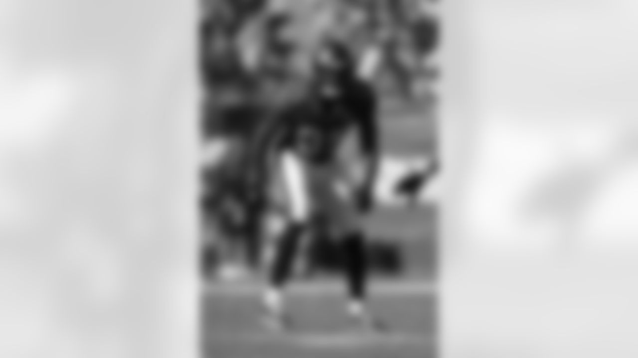 No. 15 Jamel Dean, CB