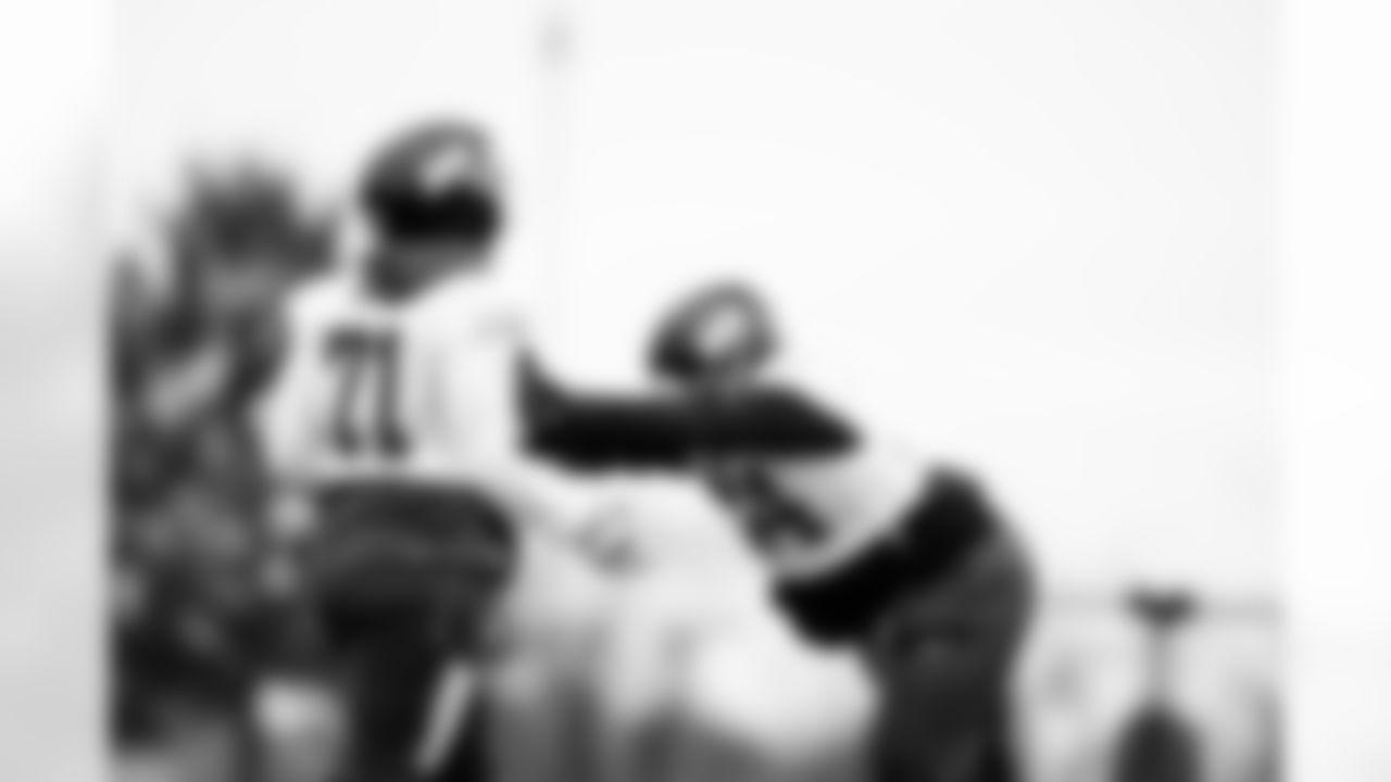 G Aaron Stinnie (64)