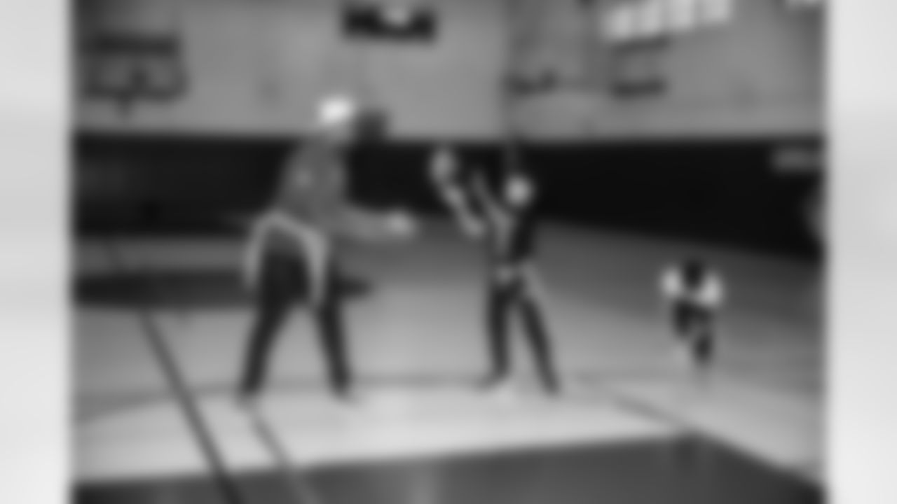 ILB Bobby Okereke (58)