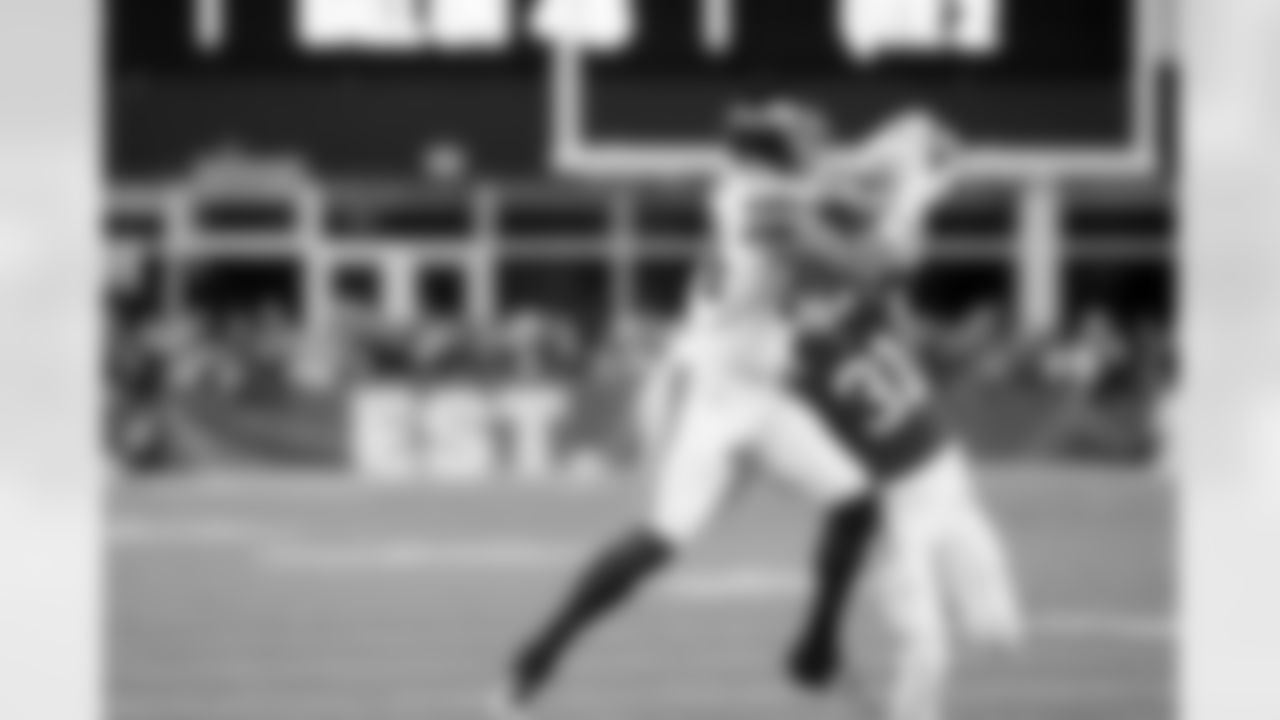 TE Theo Johnson (84)