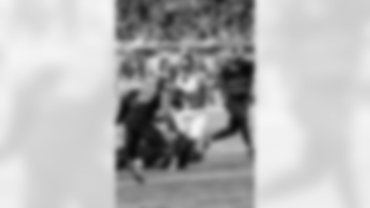 RB Devin Singletary (26)