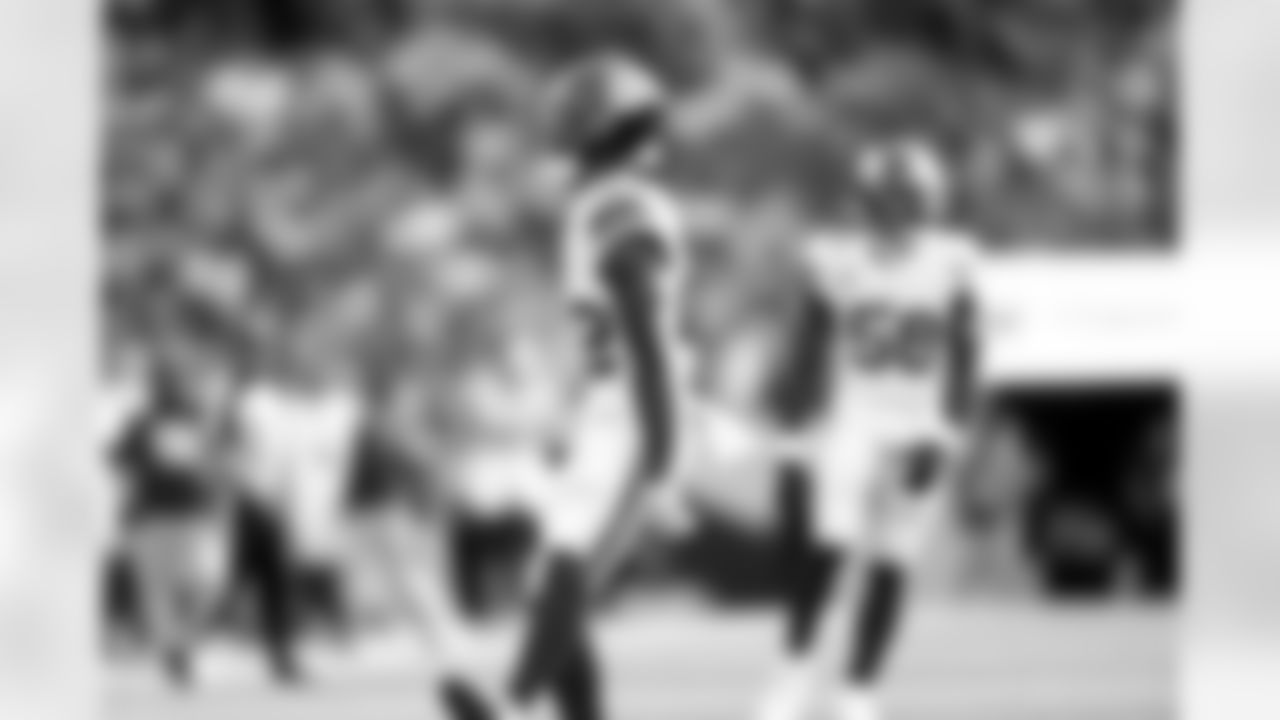 CB Dru Phillips (22)